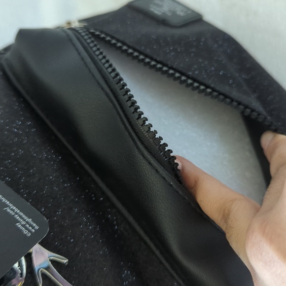 BIOWORLD | The Nightmare Before Christmas, Jack Skellington 💀Shimmer Backpack - Picture 9 of 10